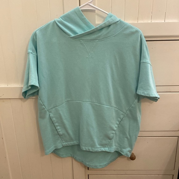 Fabletics Sweaters - Fabletics Vintage Workout Hoodie